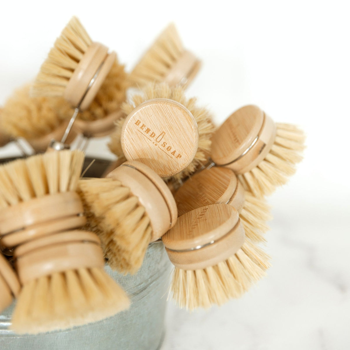 All natural dish brush for the crunchy household